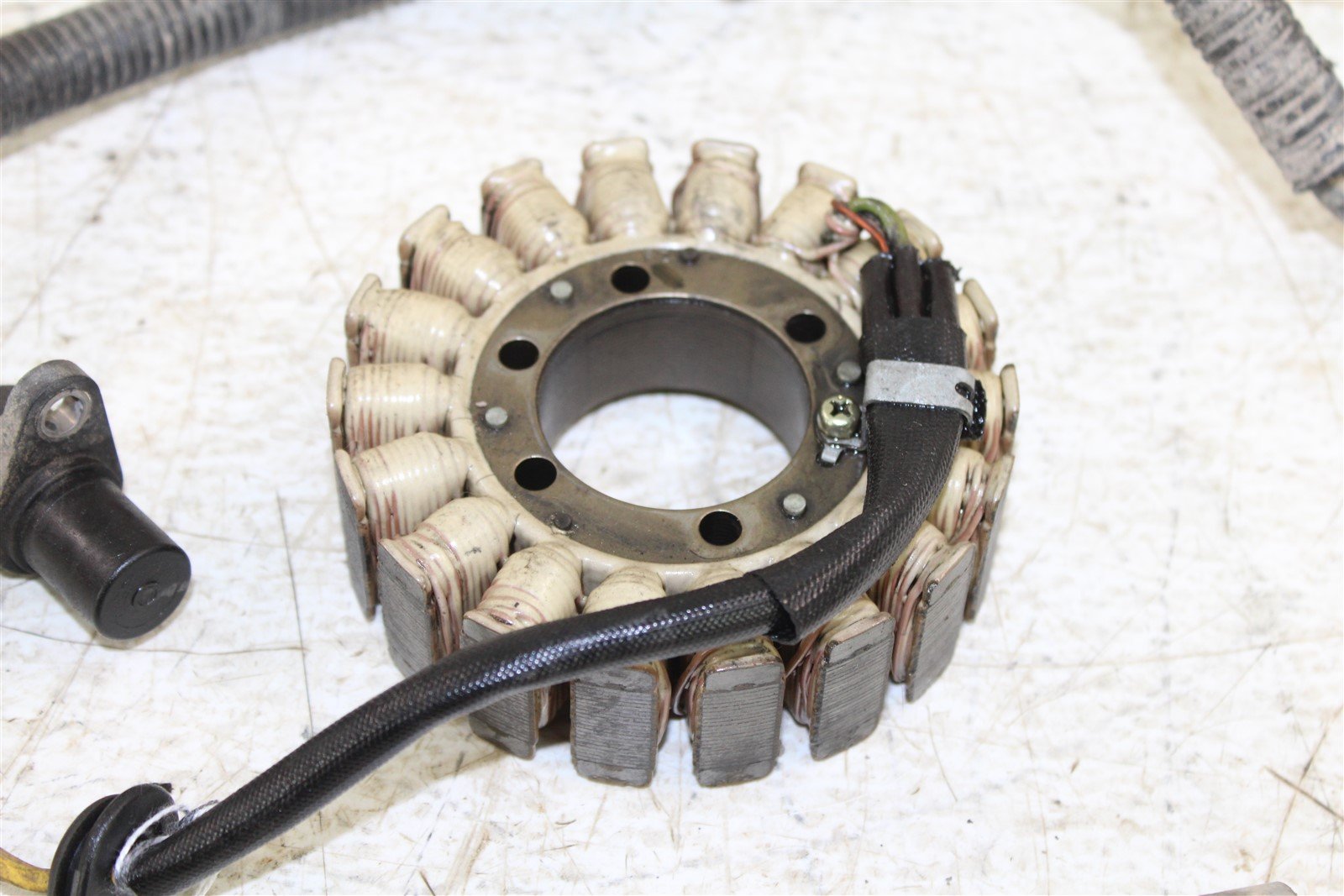 2005 Can Am Bombardier Outlander 400 MAX Stator Magneto Generator Coil