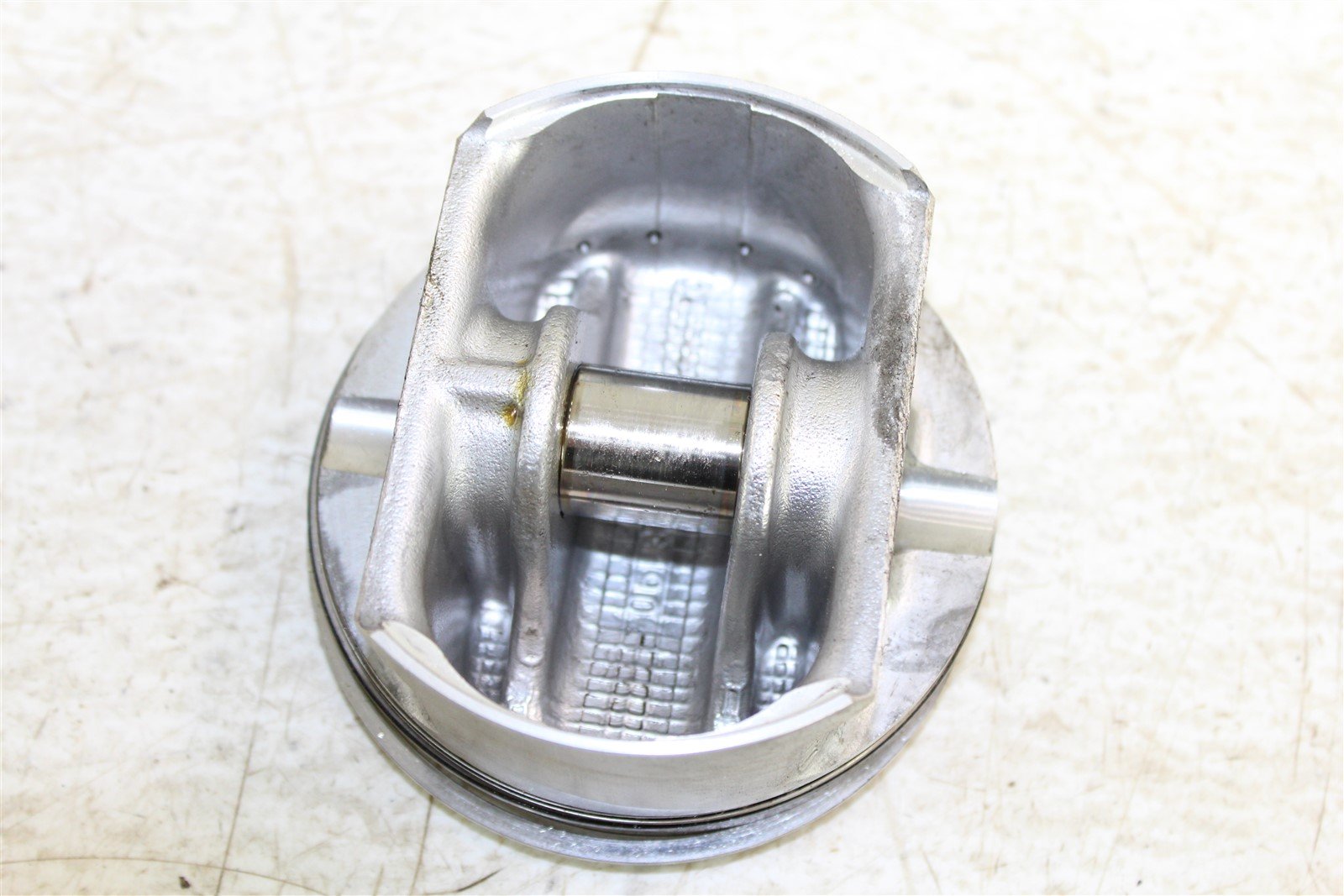 2005 Can Am Bombardier Outlander 400 MAX Engine Cylinder Jug Piston