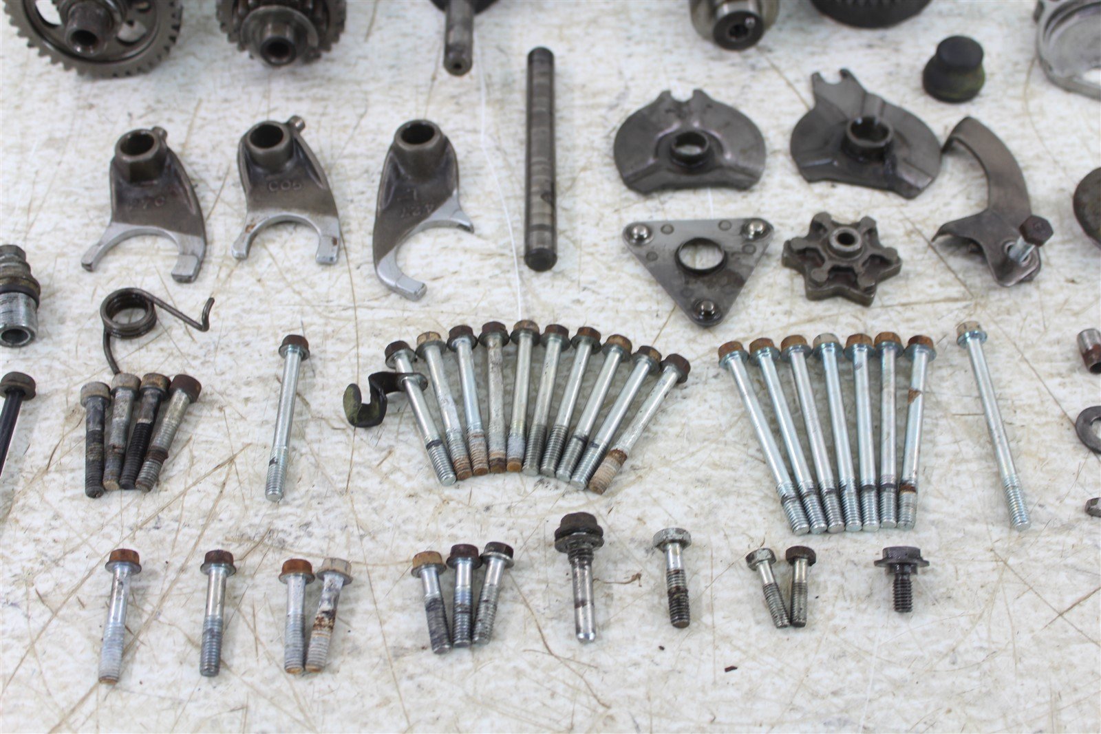 1984 Honda ATC 200S Transmission Gears Shift Drum Forks Shaft Oil Pump Chain