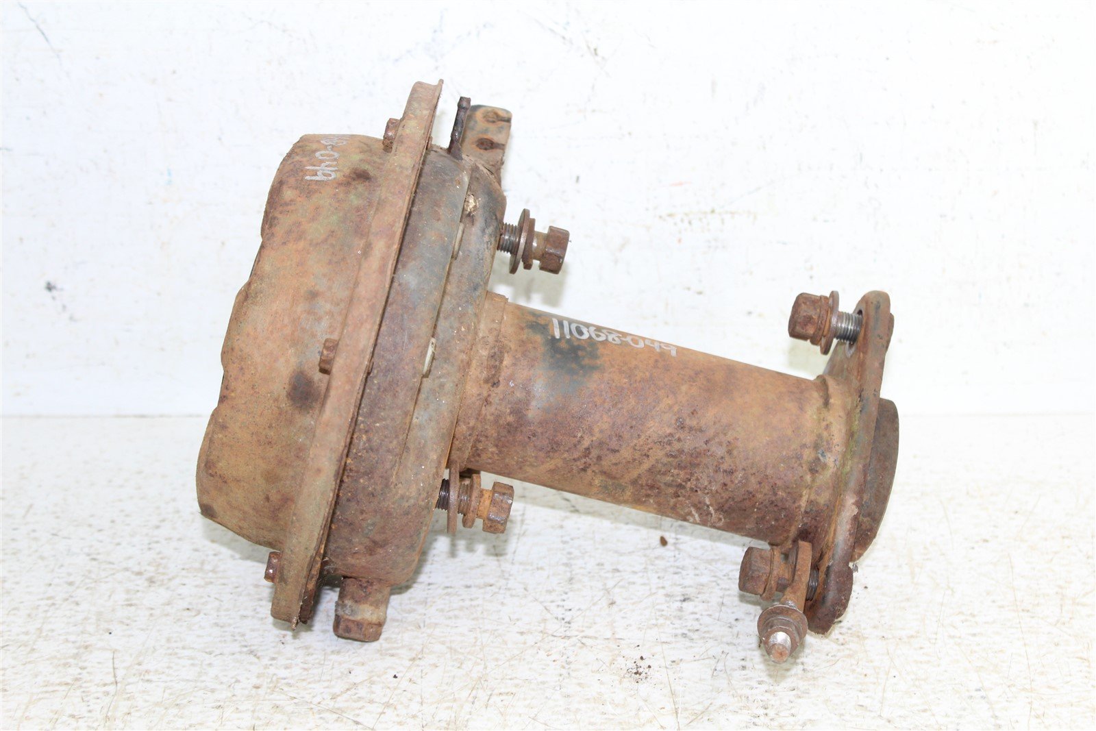1984 Honda ATC 200S Rear Axle Carrier Housing Bearing Drum Cover