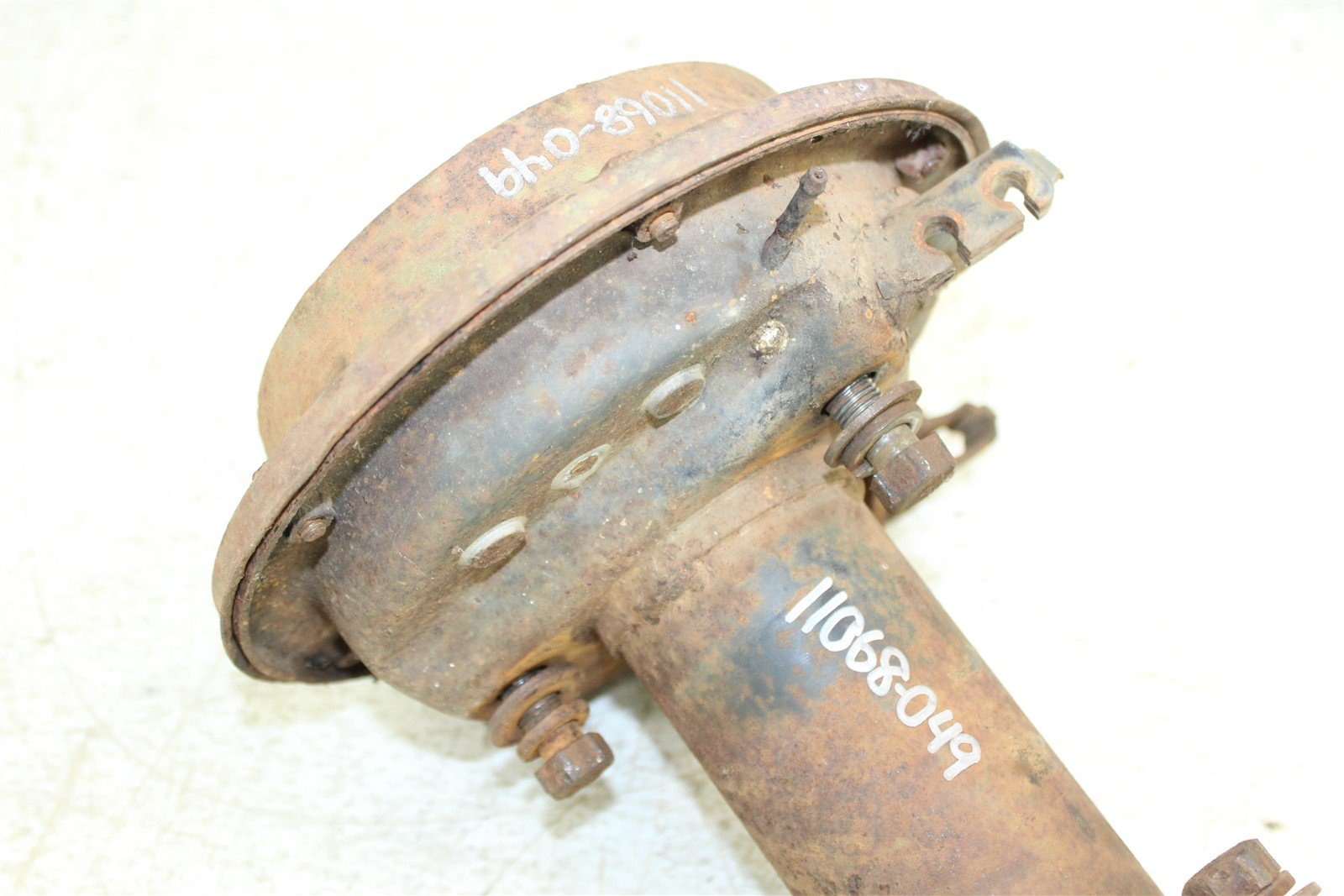 1984 Honda ATC 200S Rear Axle Carrier Housing Bearing Drum Cover