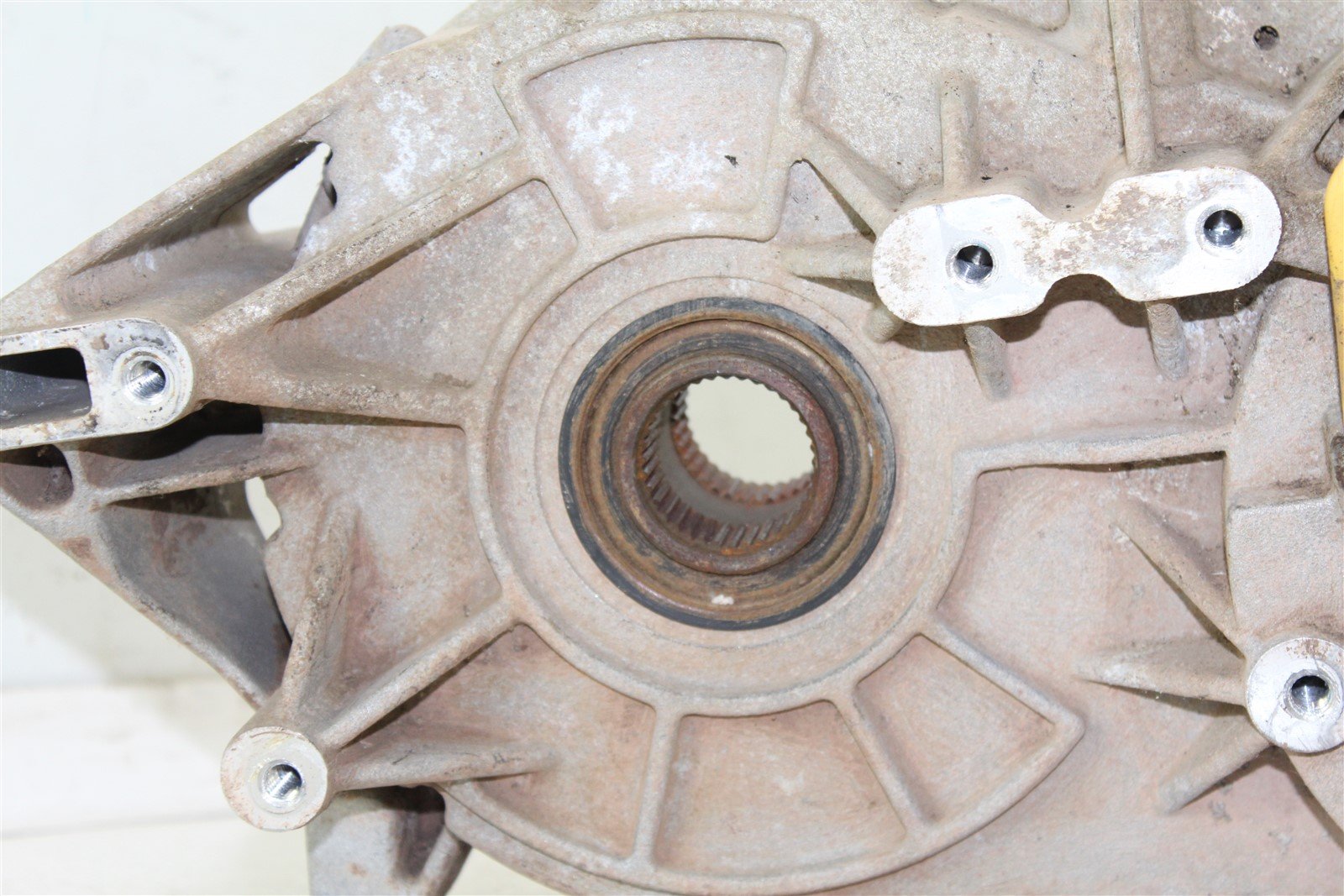 1999 Polaris Sportsman 500 Transmission Gear Box Case