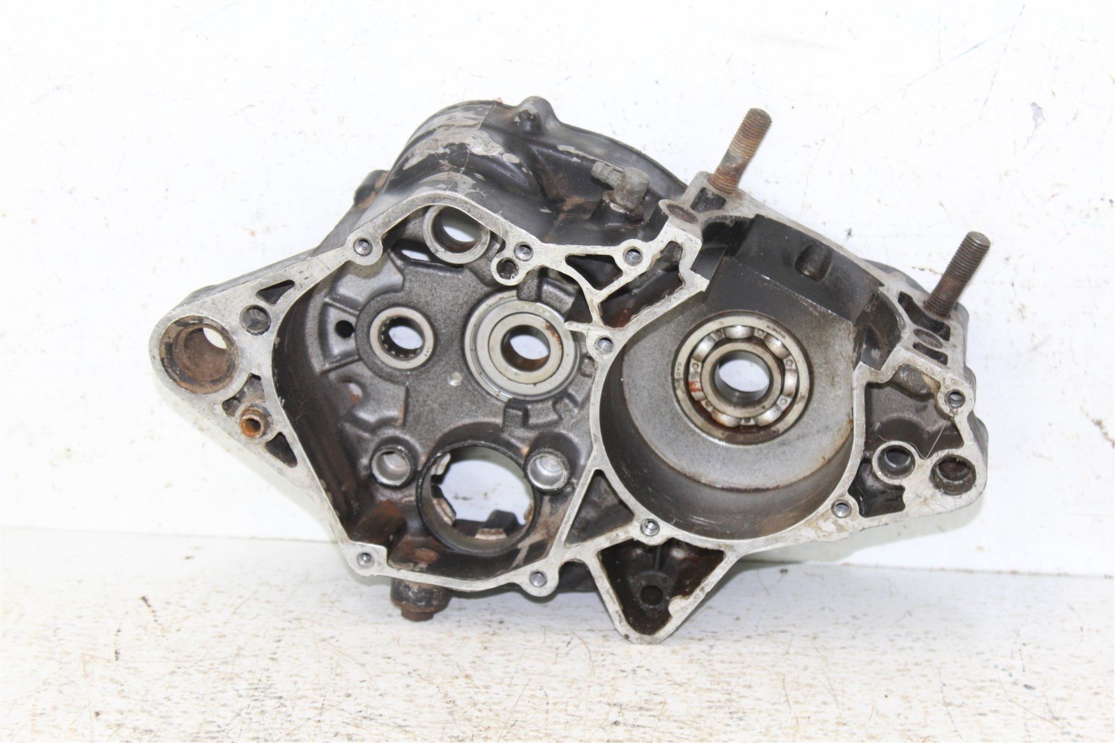 1981 Yamaha YZ 125 Engine Cases Crankcase Motor Left Right