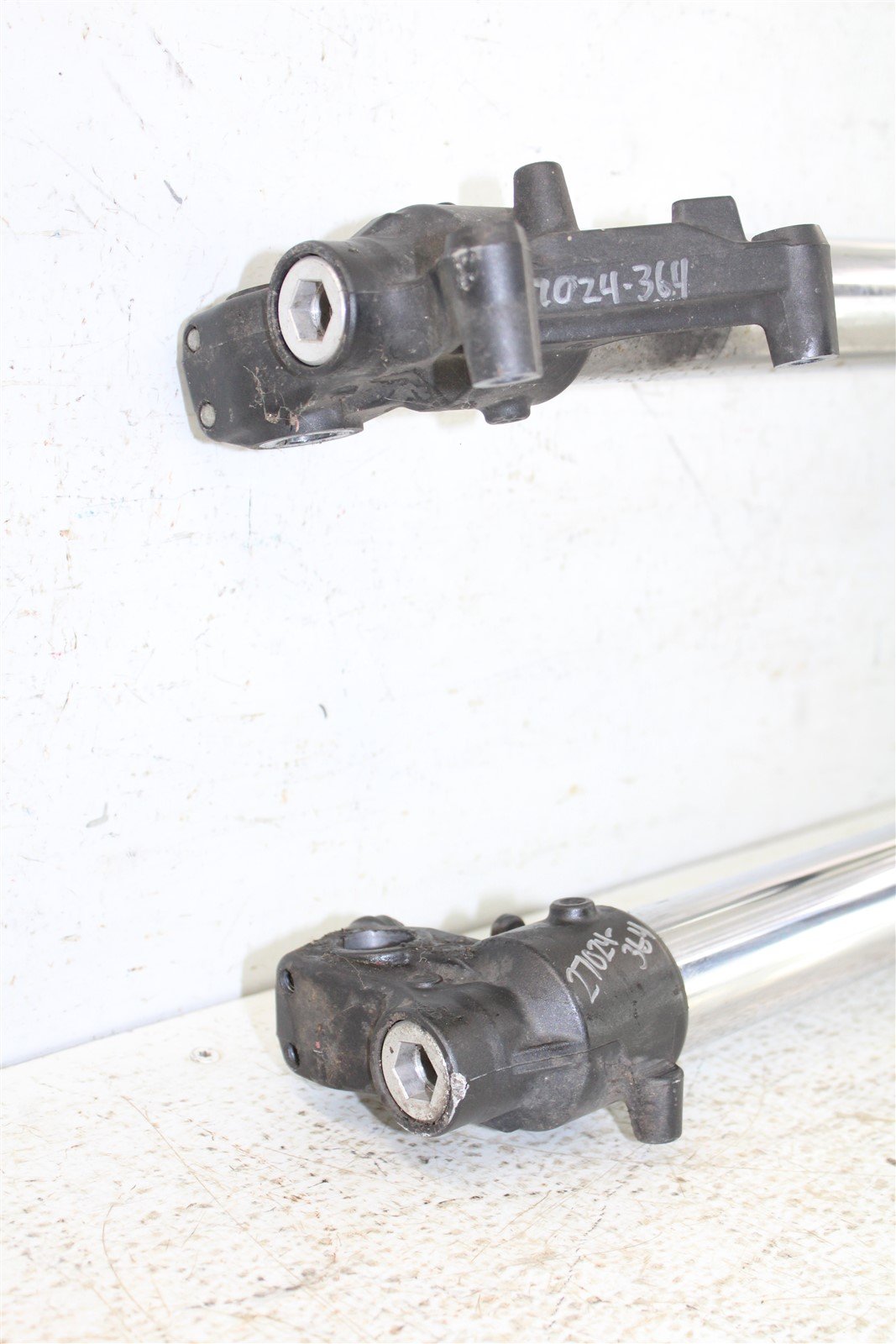 2009 Kawasaki KLX 250SF Fork Tubes Front Suspension Triple Clamps