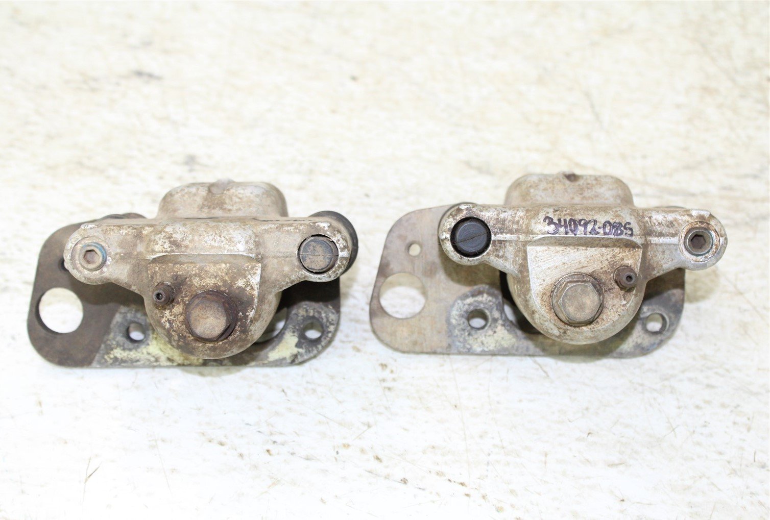 2005 Polaris Scrambler 500 Front Brake Calipers Left Right