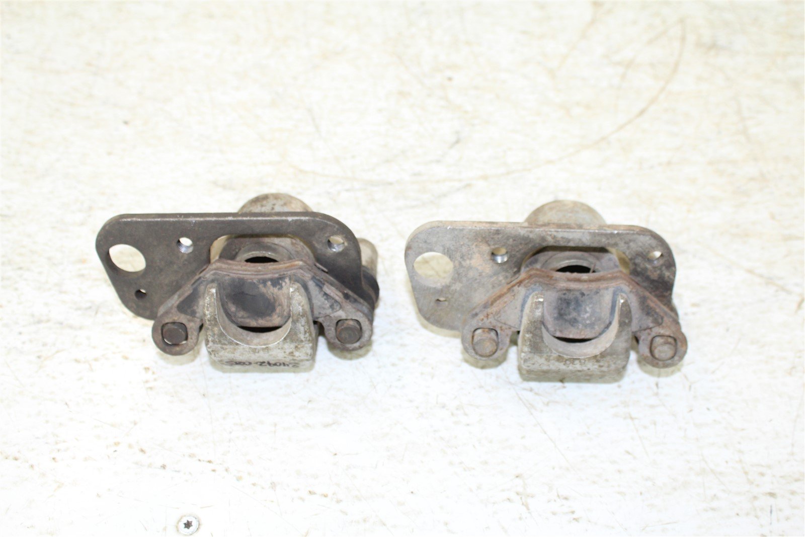 2005 Polaris Scrambler 500 Front Brake Calipers Left Right
