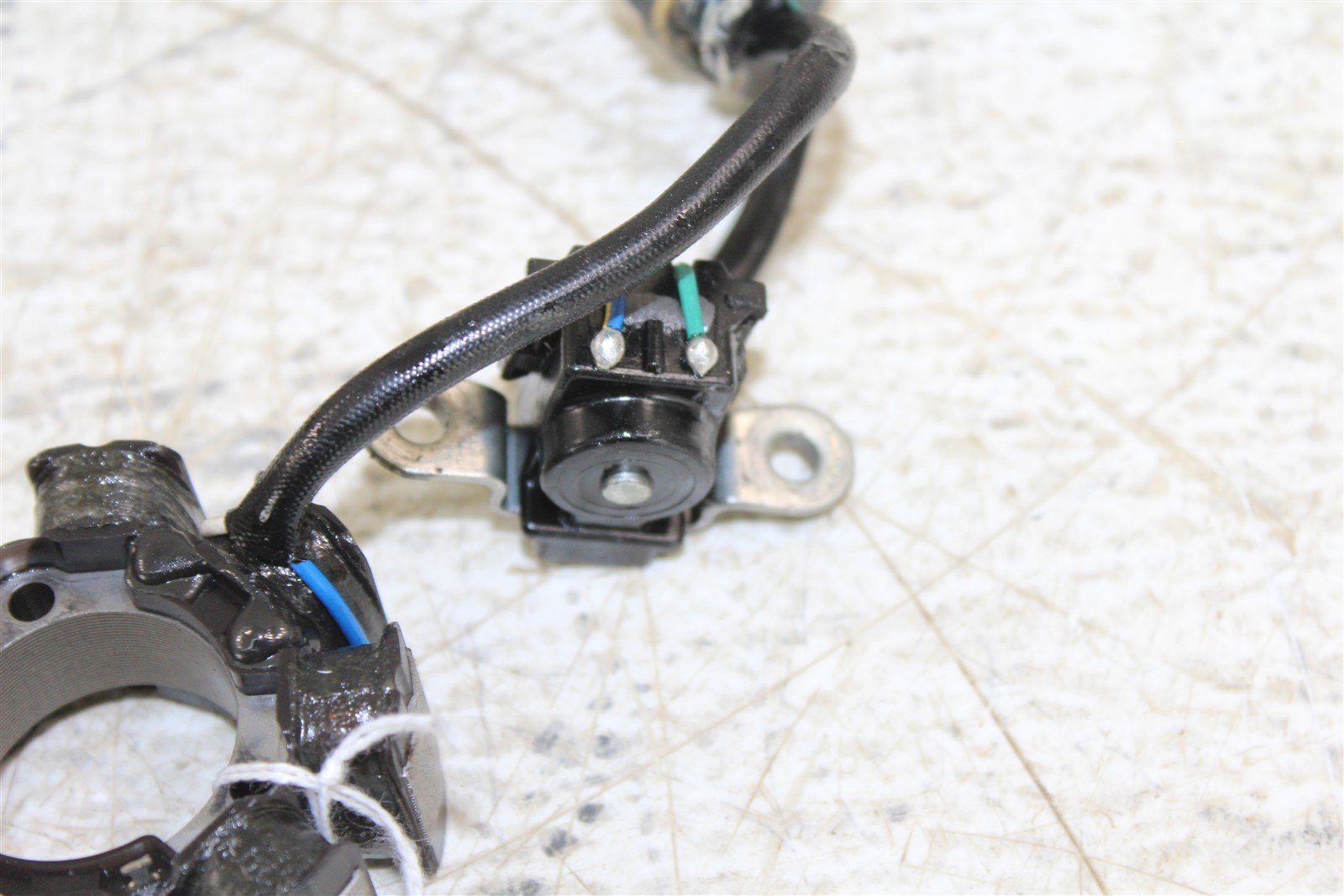 2005 Honda CRF 450R Stator Plate Magneto Coil