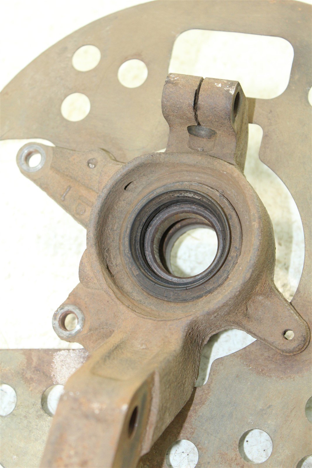 1998 Yamaha Grizzly 600 Front Left Spindle Knuckle