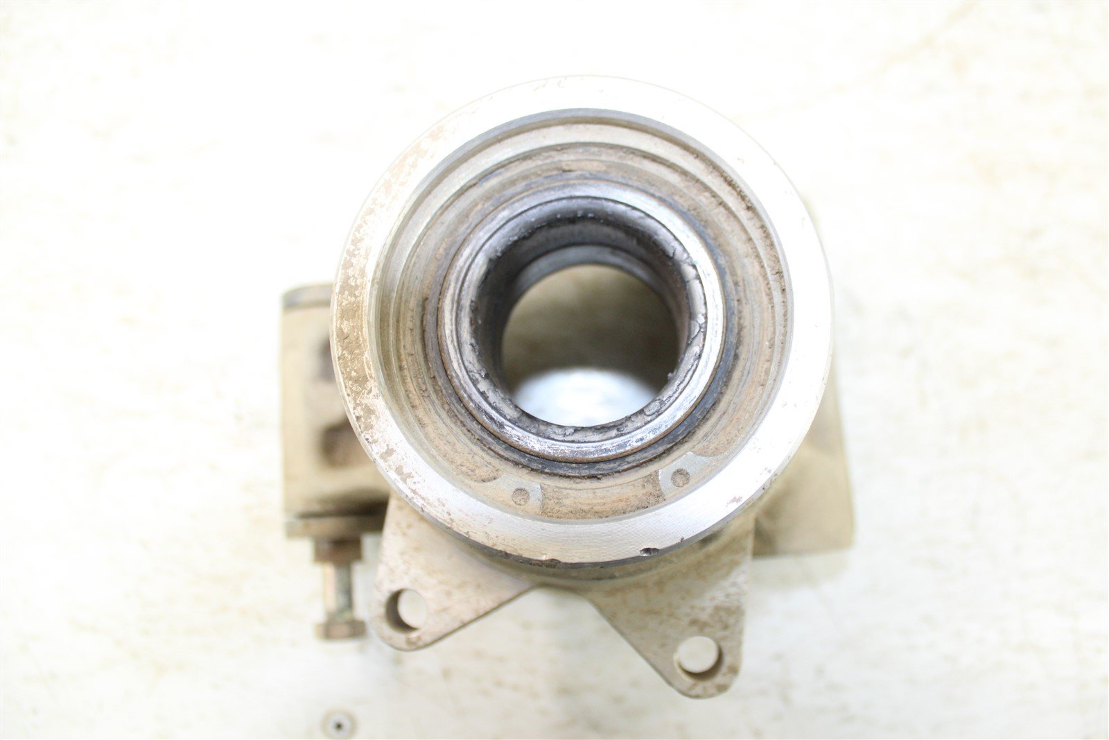 2010 Polaris Sportsman 500 4x4 Rear Left Knuckle Control Arm Mount