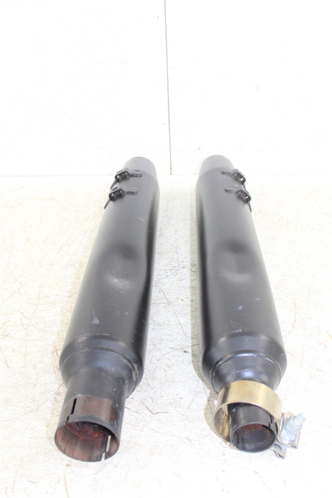 17-23 Harley Road Glide M8 Exhaust Silencer Mufflers Street Electra Glide King