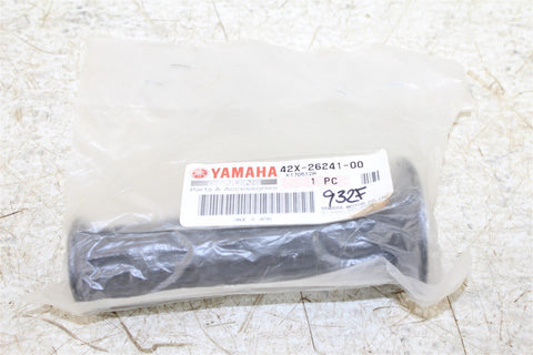 NOS Genuine Yamaha Left Grip XV1000 XJ700 FZX700 XV1100 YX600 XV700 42X-26241-00