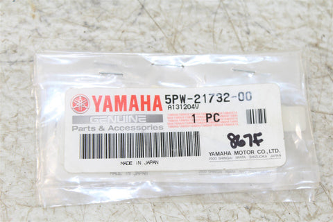 NOS Genuine Yamaha 2002-2003 YZF-R1 Inner Rear Fender Seal 5PW-21732-00