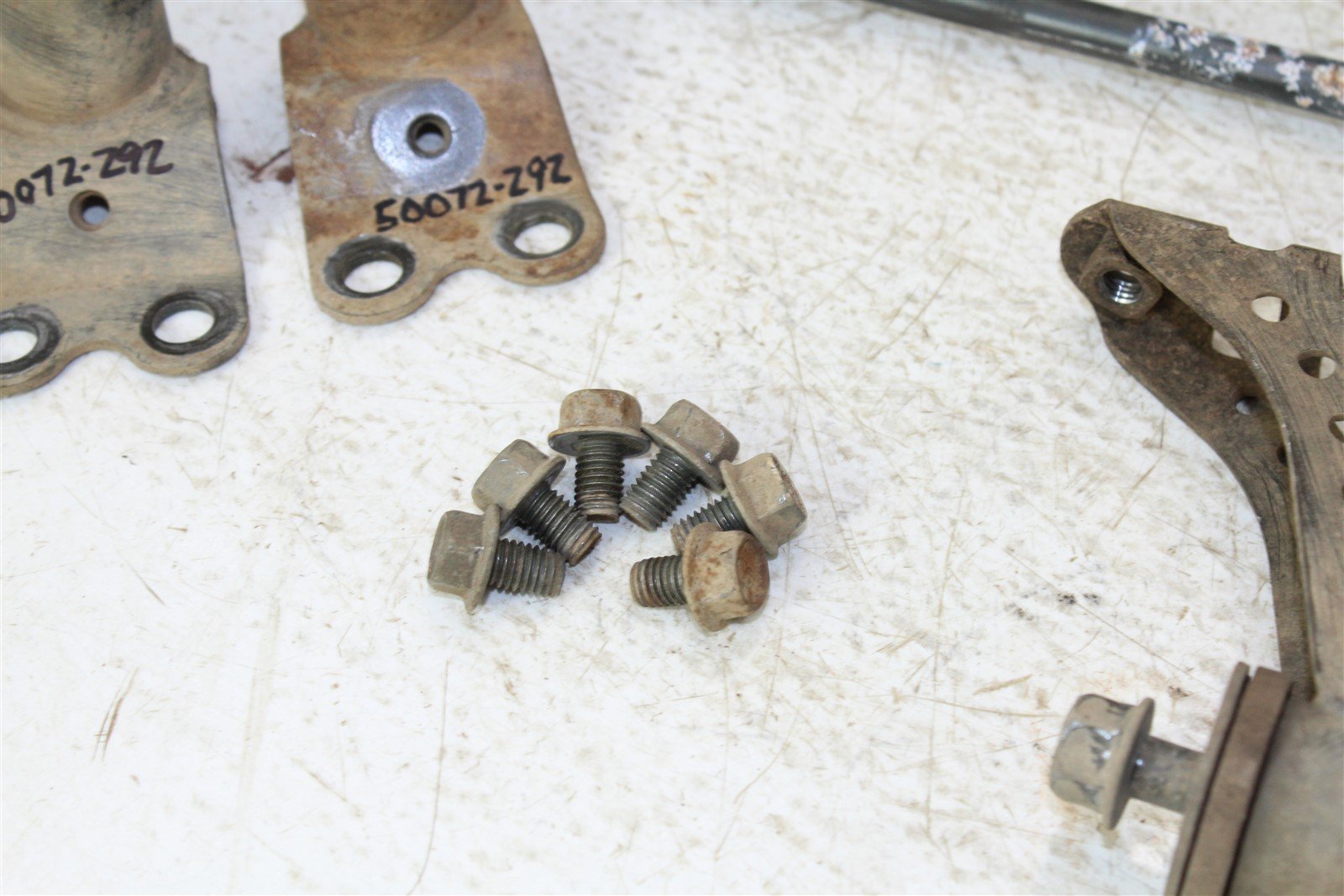 2000 Yamaha Kodiak 400 4x4 Engine Mounts Motor Brackets