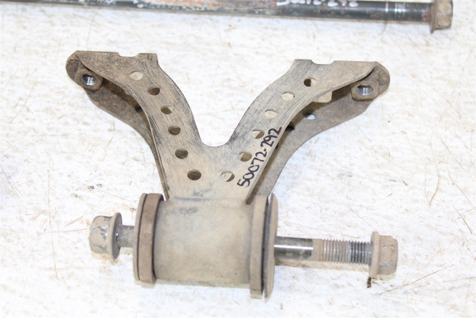 2000 Yamaha Kodiak 400 4x4 Engine Mounts Motor Brackets