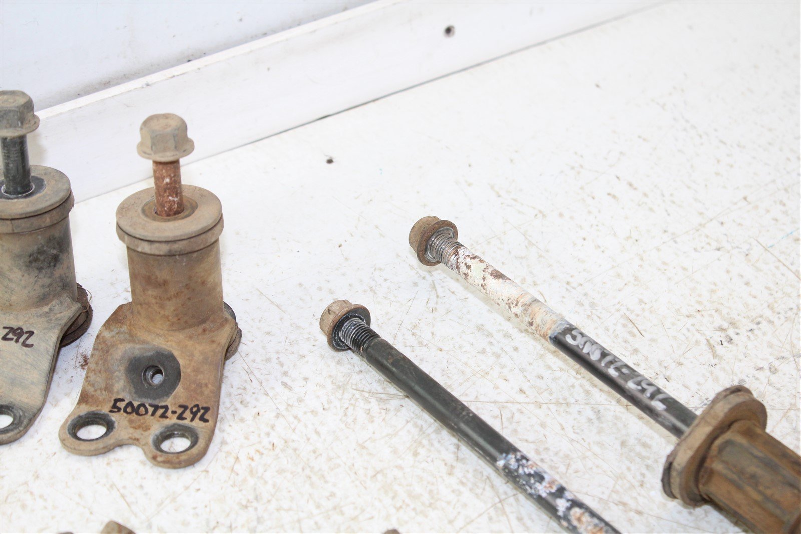 2000 Yamaha Kodiak 400 4x4 Engine Mounts Motor Brackets