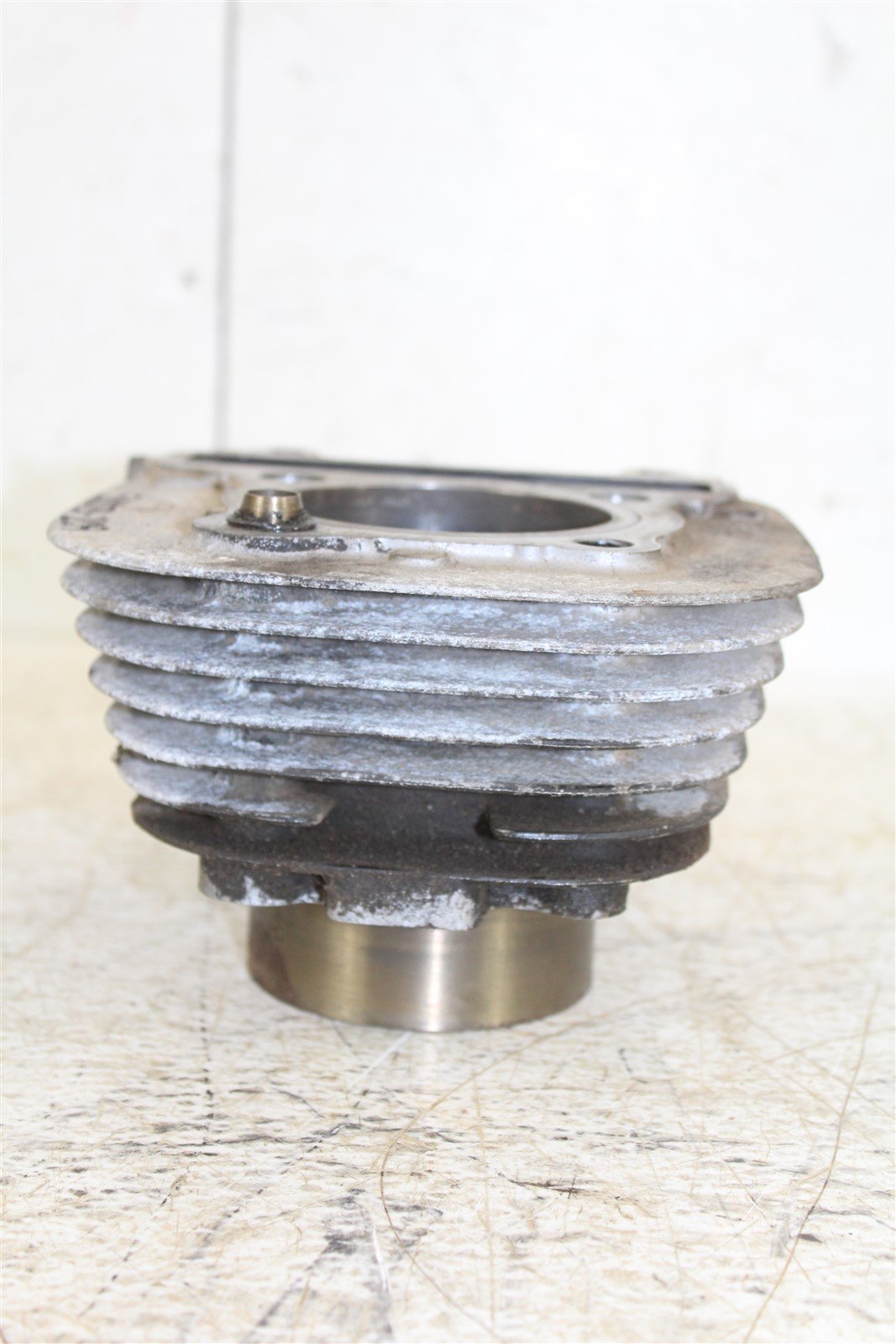 1991 Yamaha Moto 4 250 Engine Cylinder Jug