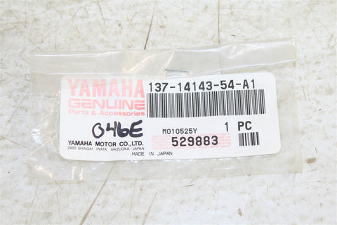 NOS Genuine Yamaha Main Jet #270 1974-1993 YZ80 YZ125 MX 250 360 137-14143-54-A1