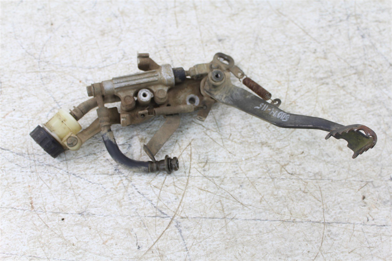 2004 Yamaha Grizzly 660 4x4 Rear Brake Master Cylinder w/ Pedal Mount