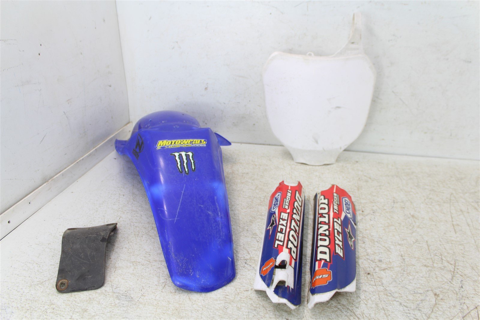2004 Yamaha YZ 250F Rear Fender Fork Guards Front Number Plate Skid Plastic