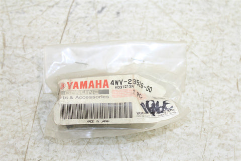 NOS Genuine Yamaha Suspension Bushing OEM 1998-2001 YFM600 4WV-23526-00